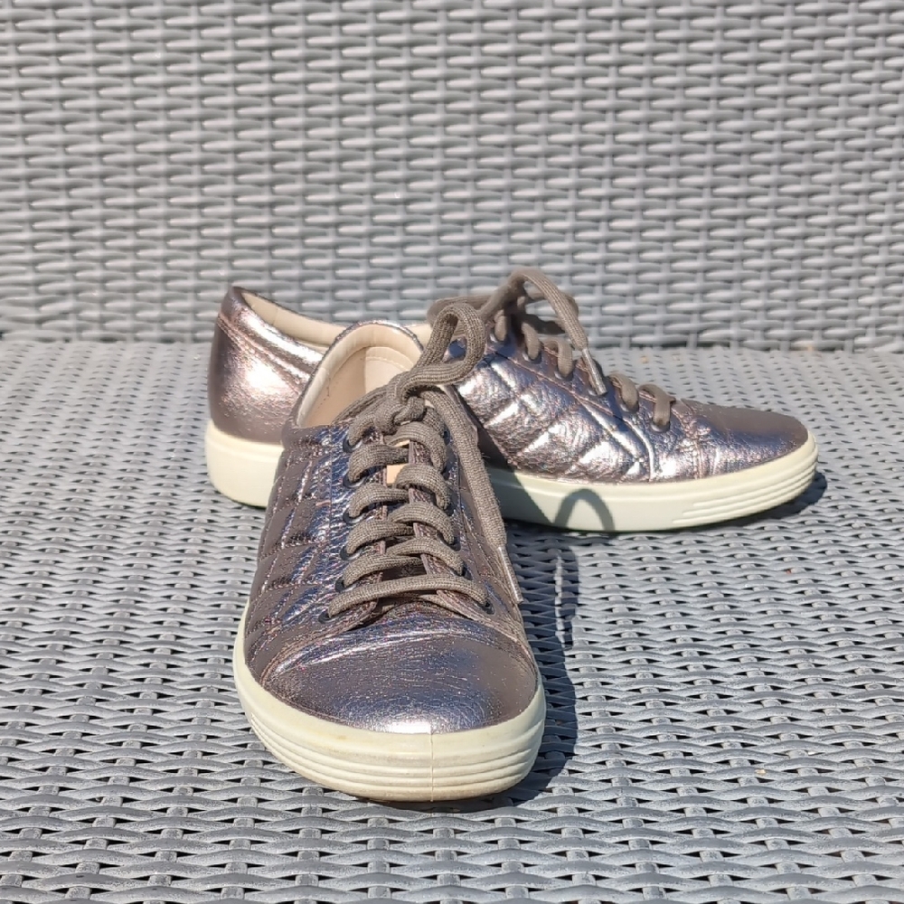 ECCO Women's Soft 7 Quilted Lace-Up Sneakers in a metallic rose color